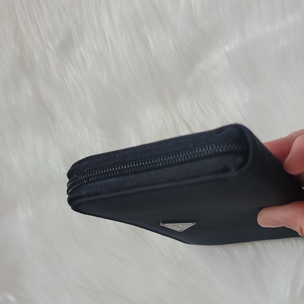 PRADA Wallet - Picture 6 of 16